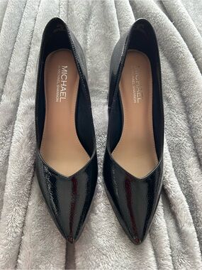 Michael Shannon Black Patent Pointed Ballet Flats